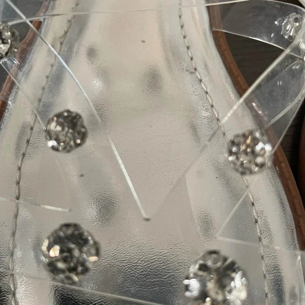 Sandals - Picture 3 of 4